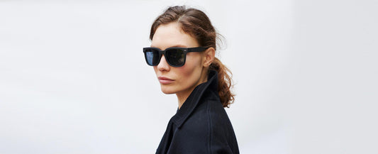 Your Guide to Wearing Sun Readers