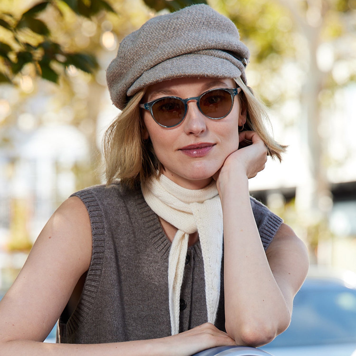 
Abbey Sun sunglasses, lifestyle photo