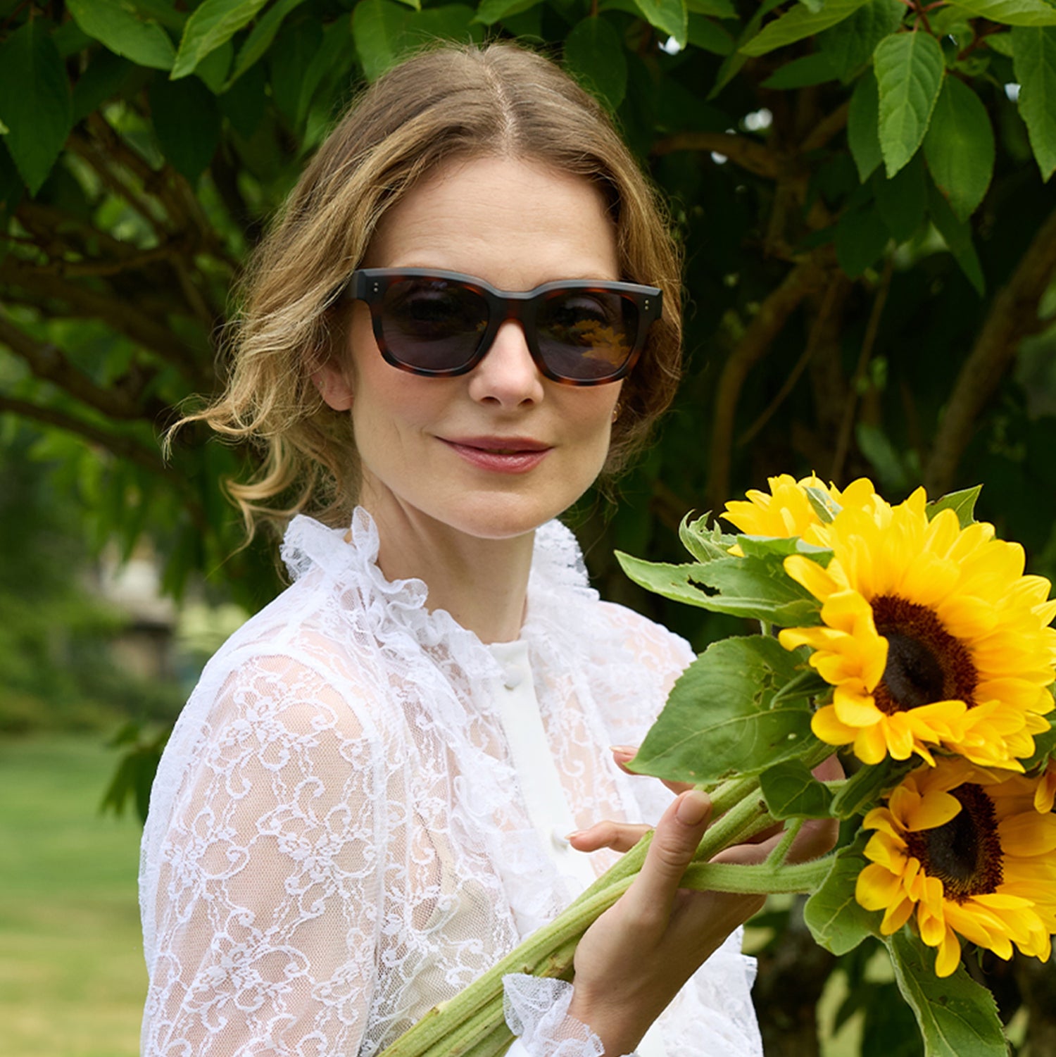 
Kaine Sun sunglasses, lifestyle photo